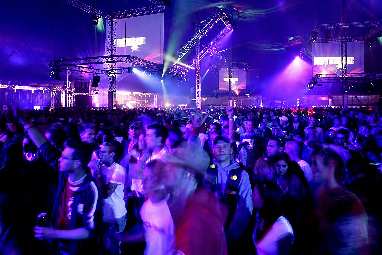 Tanzfläche bei einer großen Party
